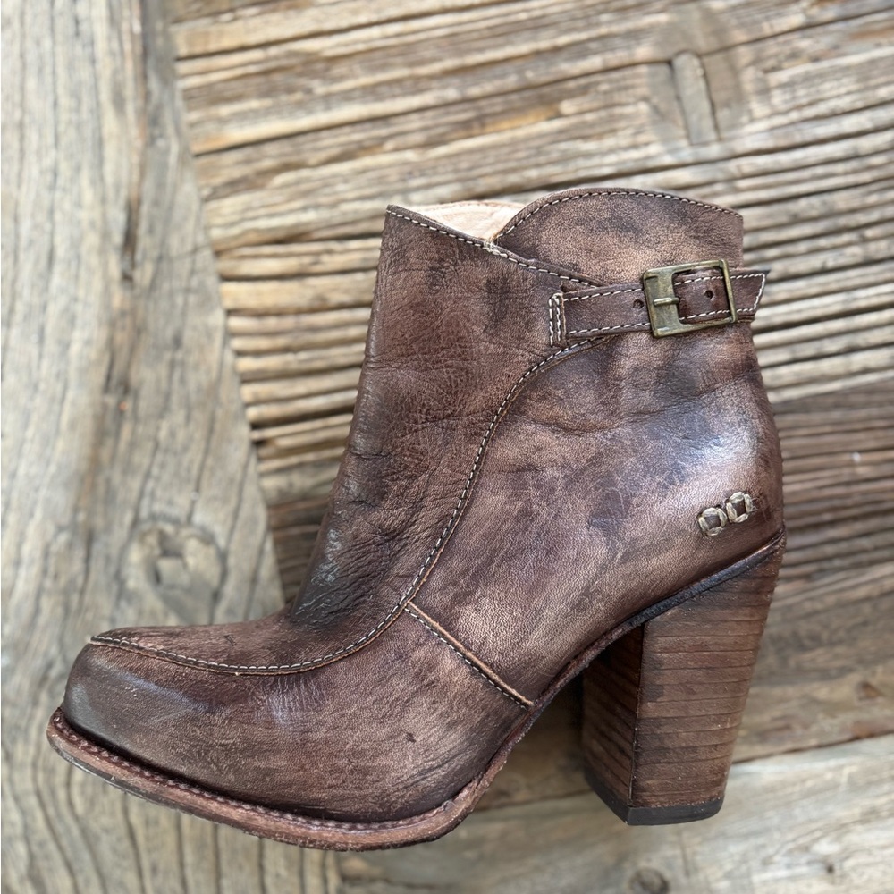 Bed Stu Isla leather booties featuring a distressed brown finish. - Picture 2 of 6